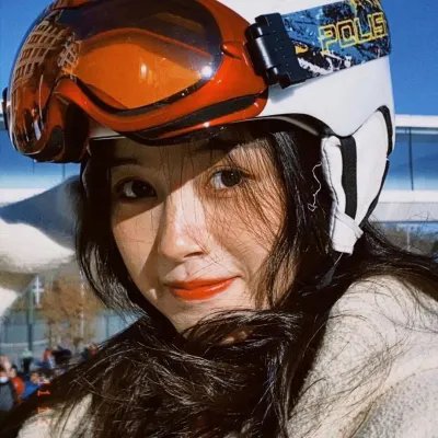 明黄禁色